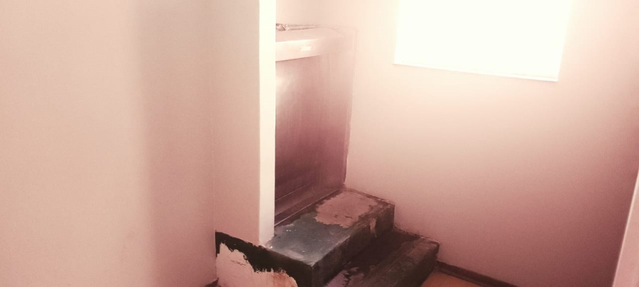 Commercial Property for Sale in Hamilton Free State